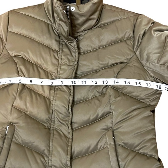 Eddie Bauer Chartreuse Green Down Puffer - Picture 11 of 12